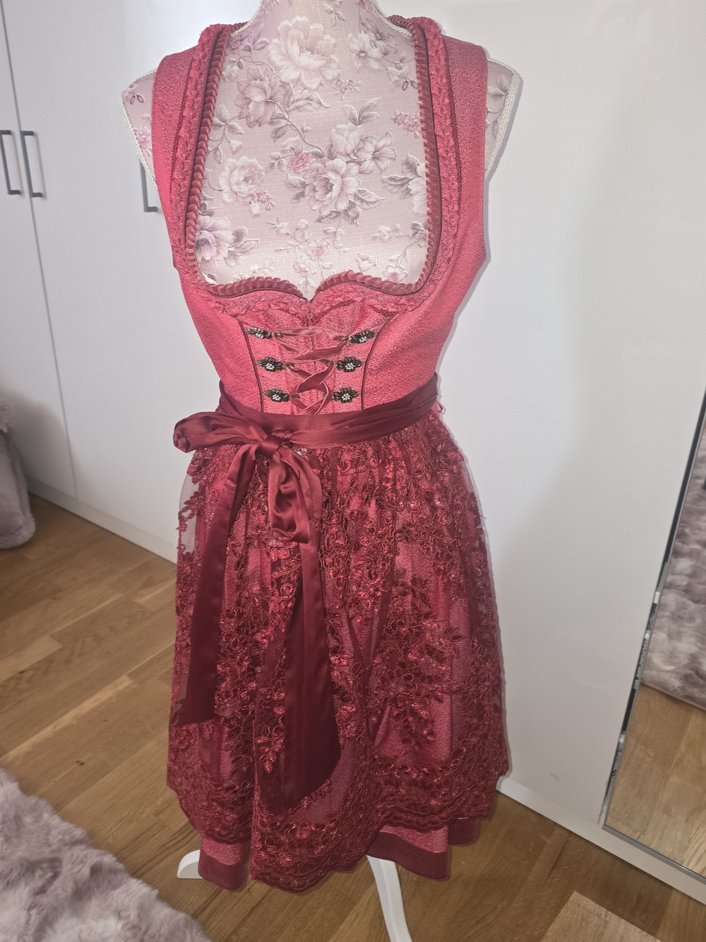 Authentic Krüger Red Lace Dirndl  Midi Dress